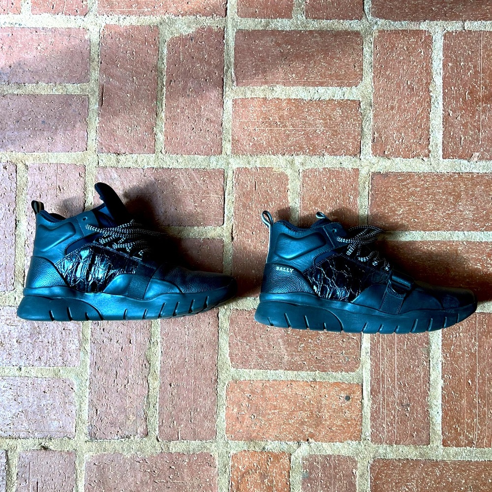 Bally mid top sneakers in black size 11.